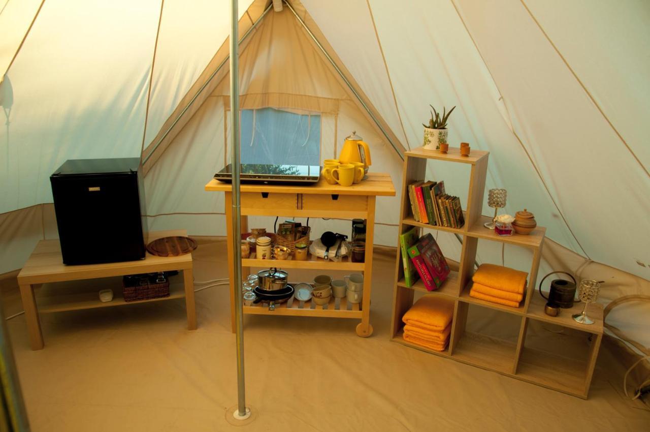 Glamping Z Alpakami Hotel Jankowice  Exterior photo